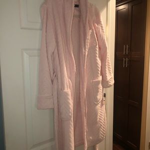 Women’s Ralph Lauren robe- knee length